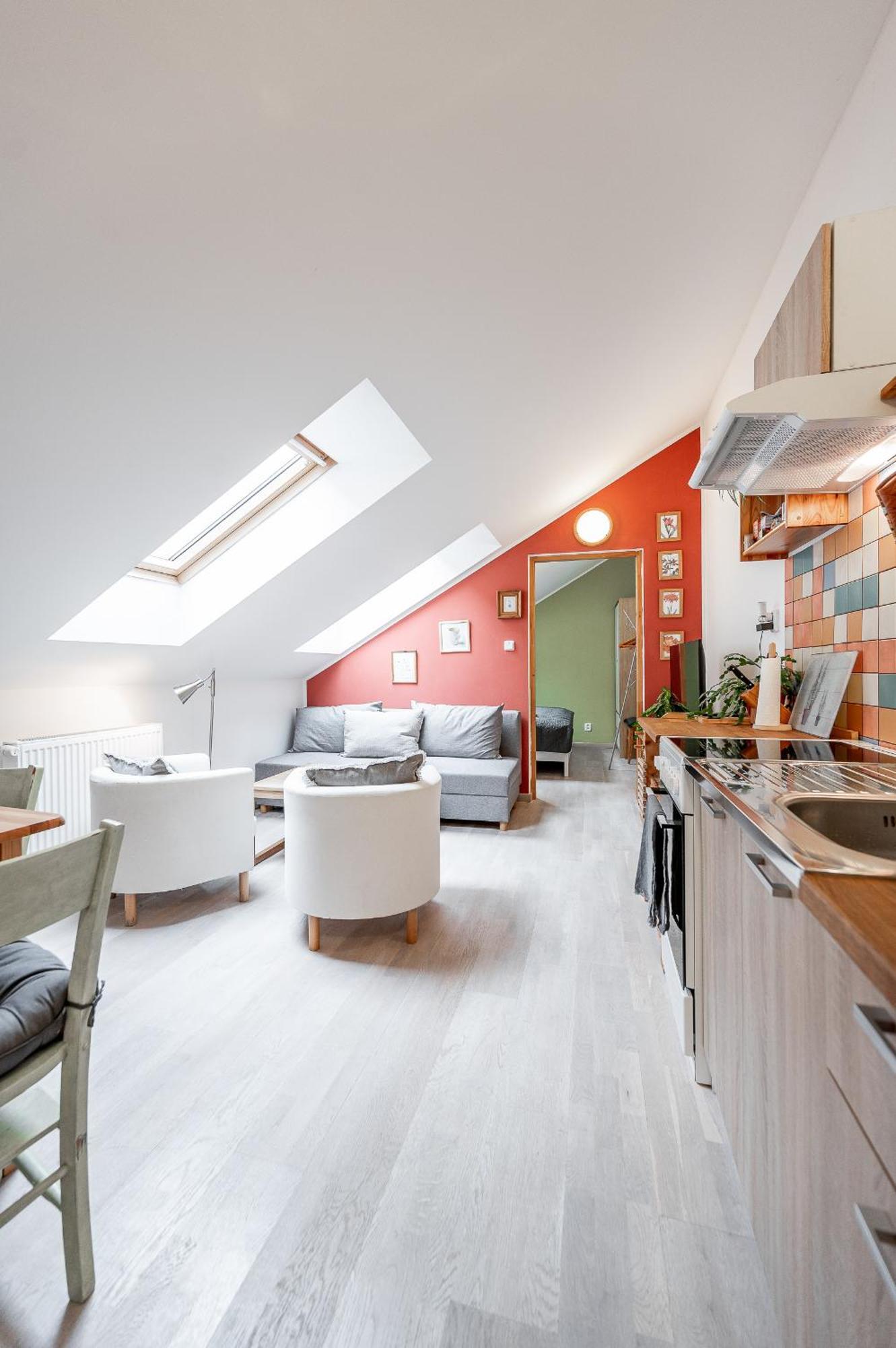 2 Room Flat Hlavna Kosice With Parking Ngoại thất bức ảnh